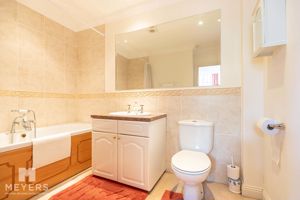 Photo 26- click for photo gallery